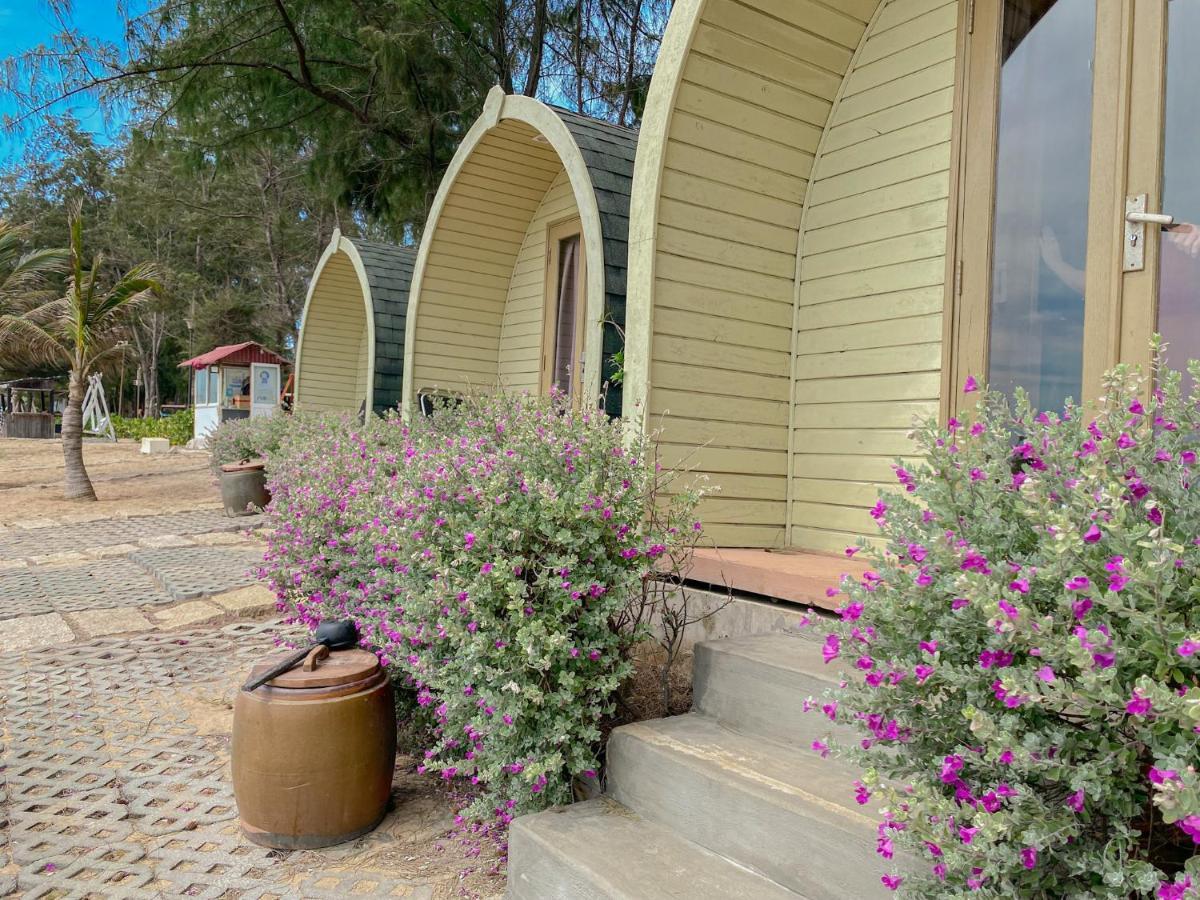 Long Hai Channel Beach Resort Екстер'єр фото